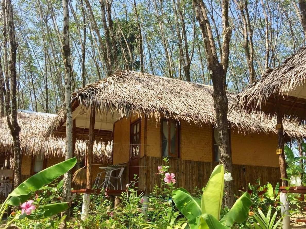 Rabbit Bungalow Koh Phayam Buitenkant foto