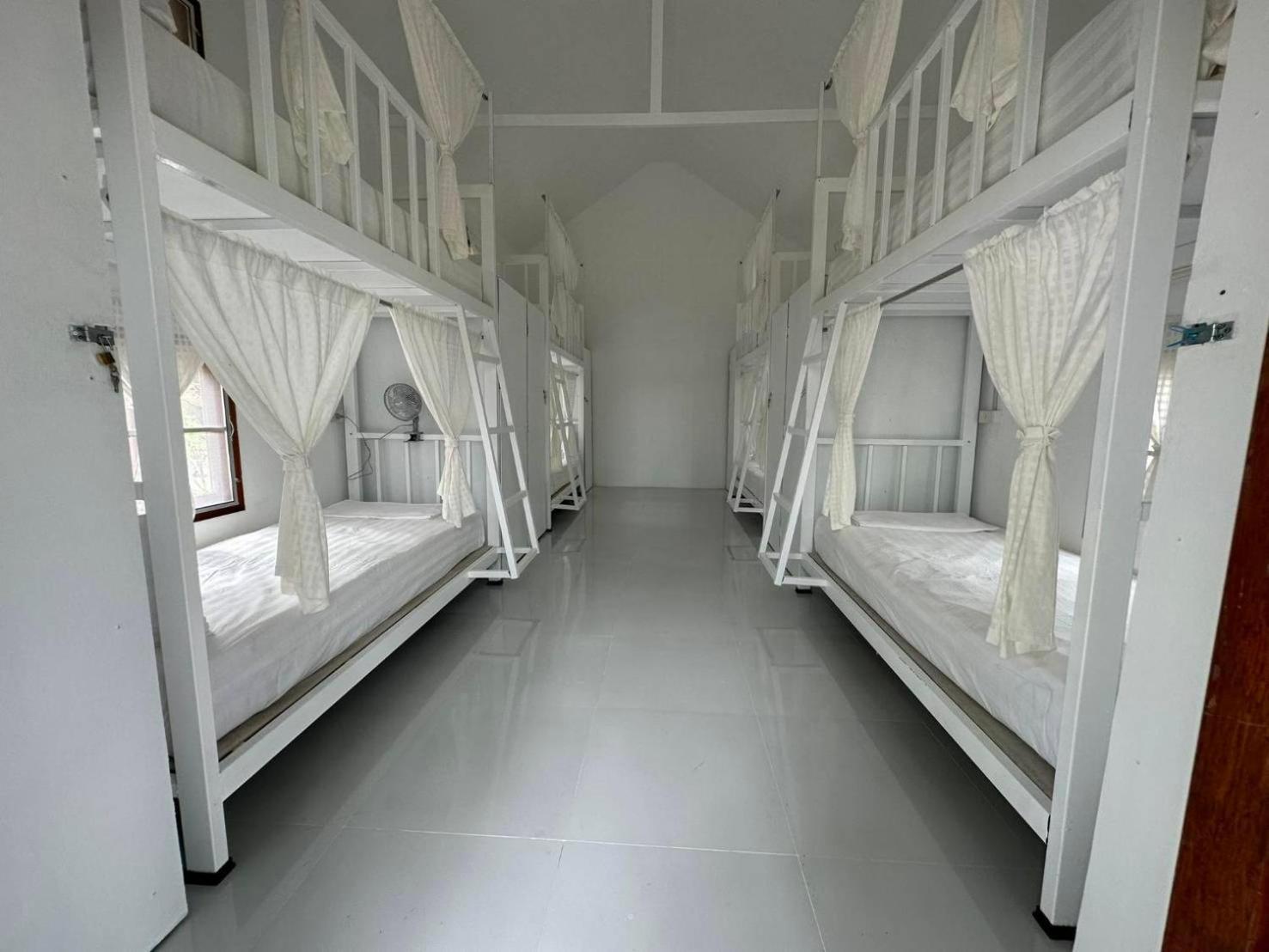 Rabbit Bungalow Koh Phayam Buitenkant foto