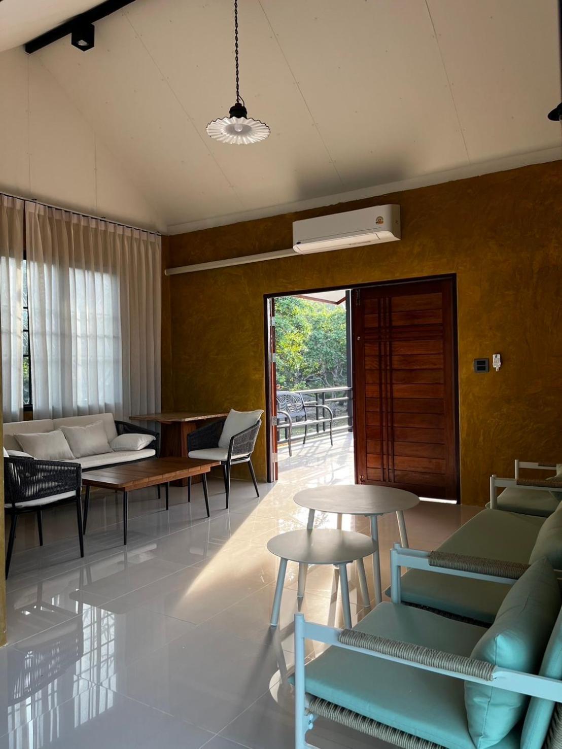 Rabbit Bungalow Koh Phayam Buitenkant foto