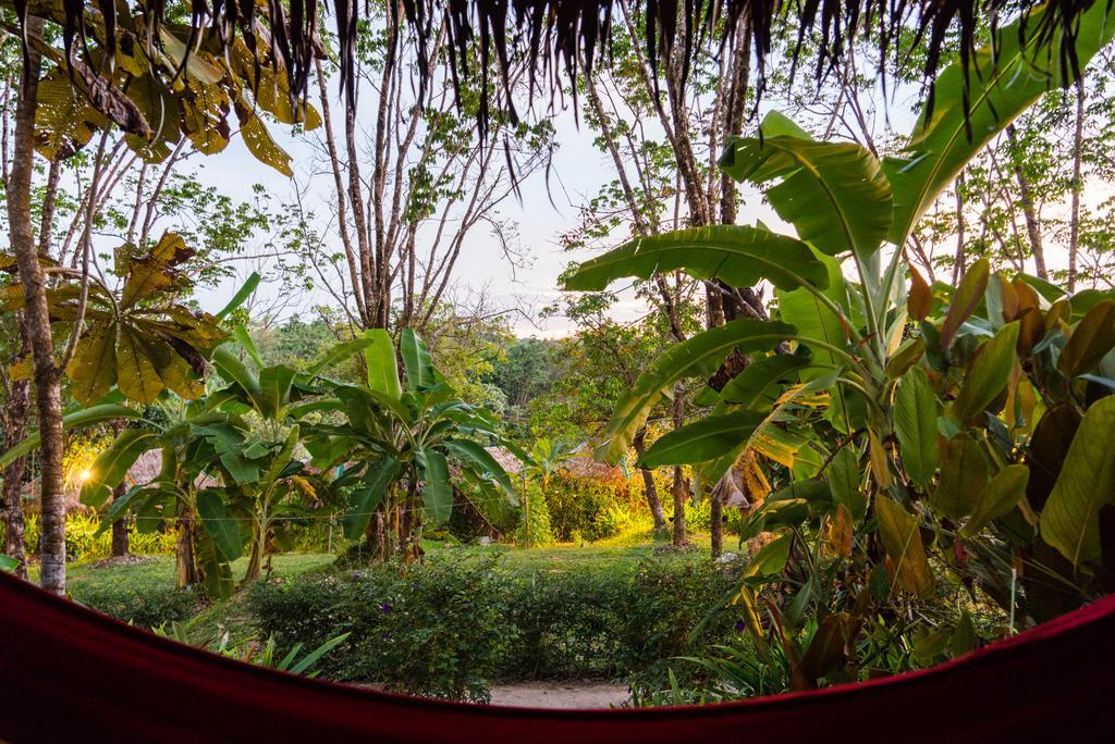Rabbit Bungalow Koh Phayam Buitenkant foto