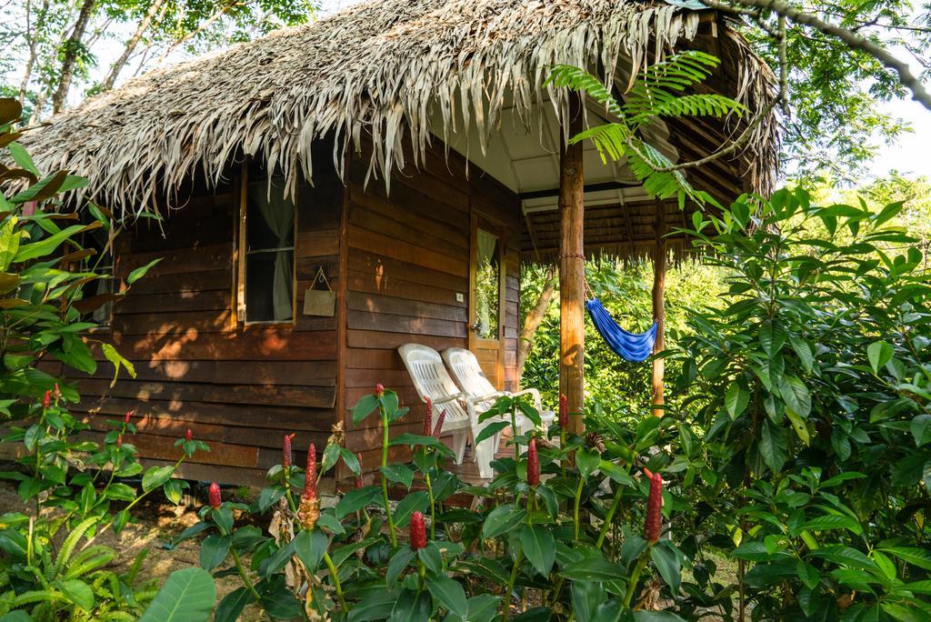 Rabbit Bungalow Koh Phayam Buitenkant foto